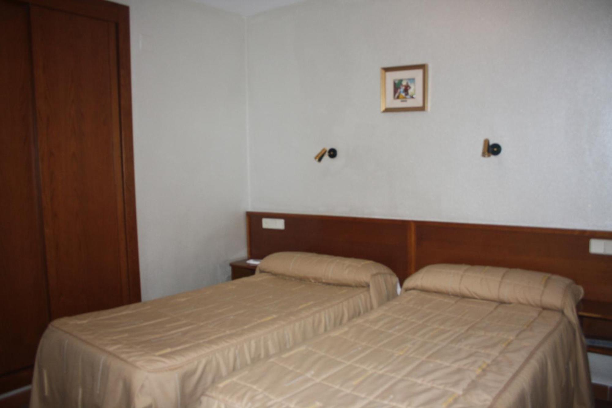 Apart-Hotel Selva Nevada La Virgen de la Vega Pokoj fotografie