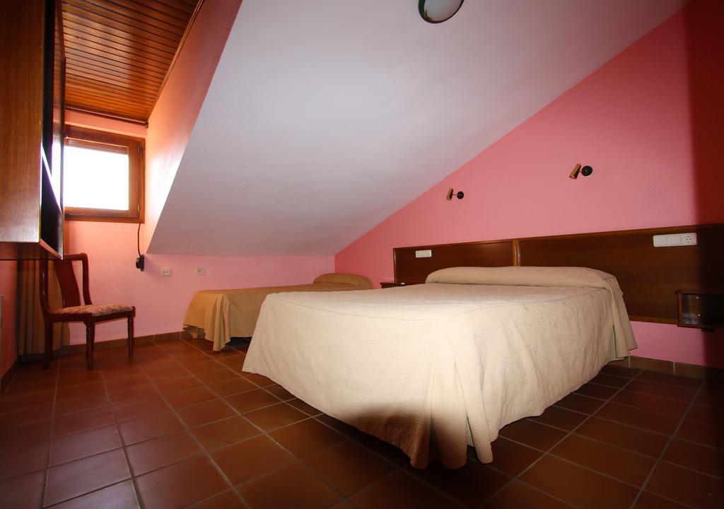 Apart-Hotel Selva Nevada La Virgen de la Vega Pokoj fotografie